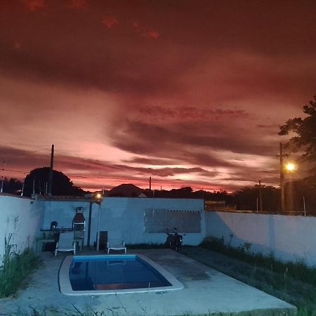 Vila Agradavel Com Piscina. Villa Peruíbe Eksteriør bilde